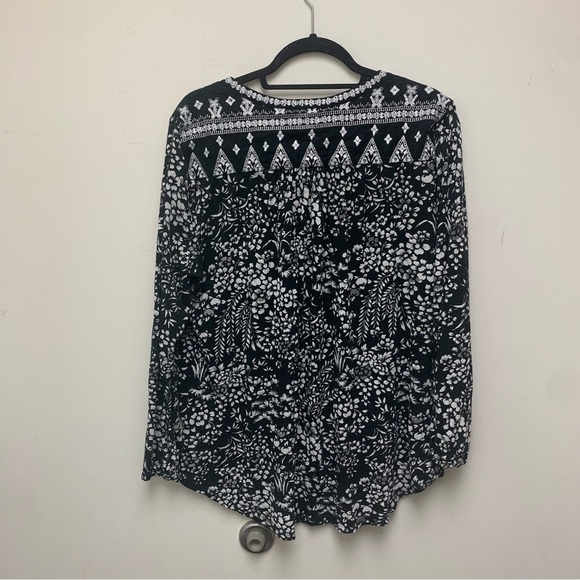 Lucky Brand Floral Embroidered Boho Blouse - Picture 11 of 12